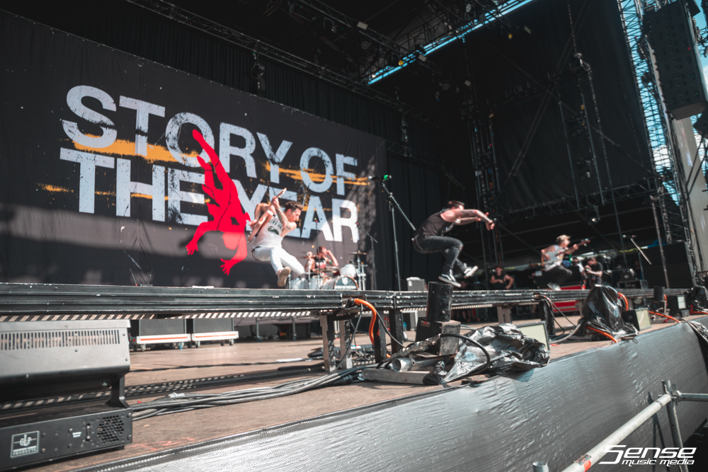 Story of the Year - KNOTFEST-14.png