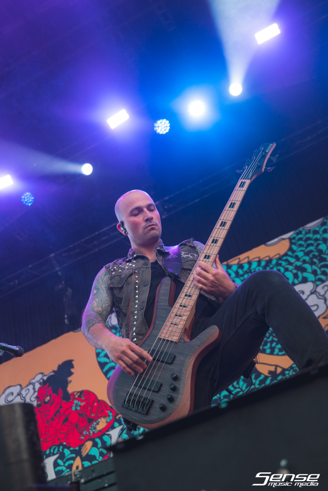 Trivium - KNOTFEST-3.png