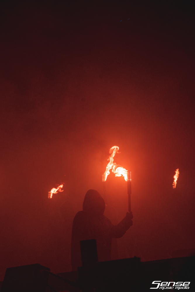 Parkway Drive - KNOTFEST-1.png