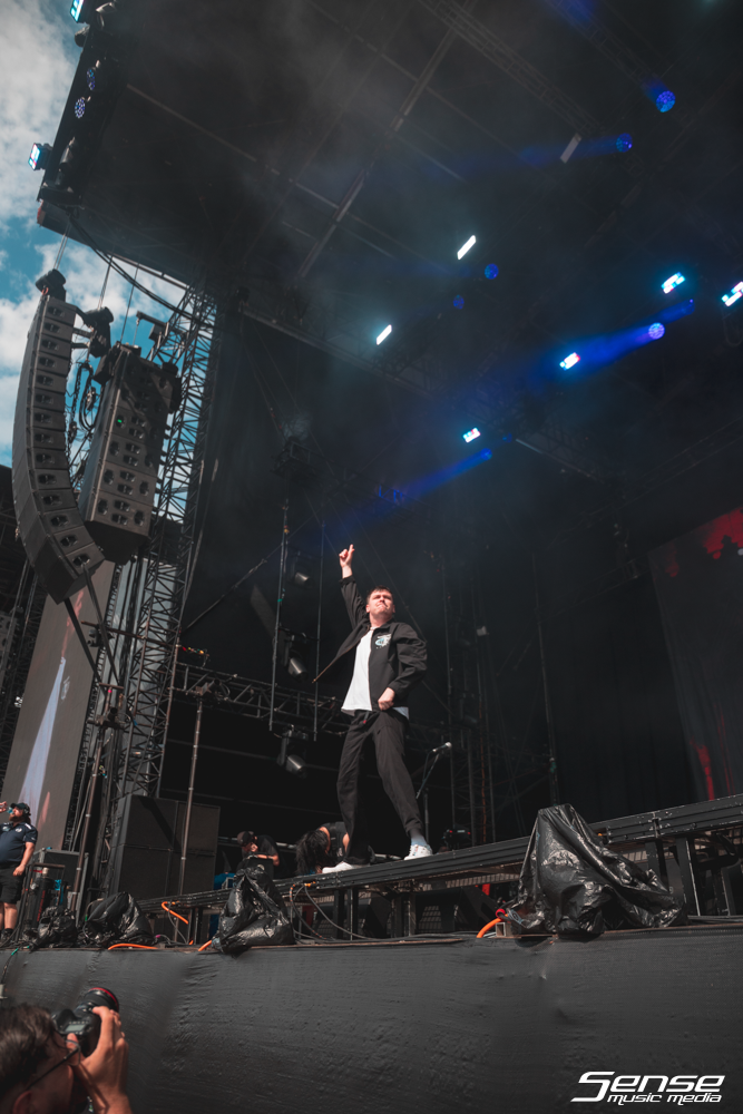 Knocked Loose - KNOTFEST-3.png