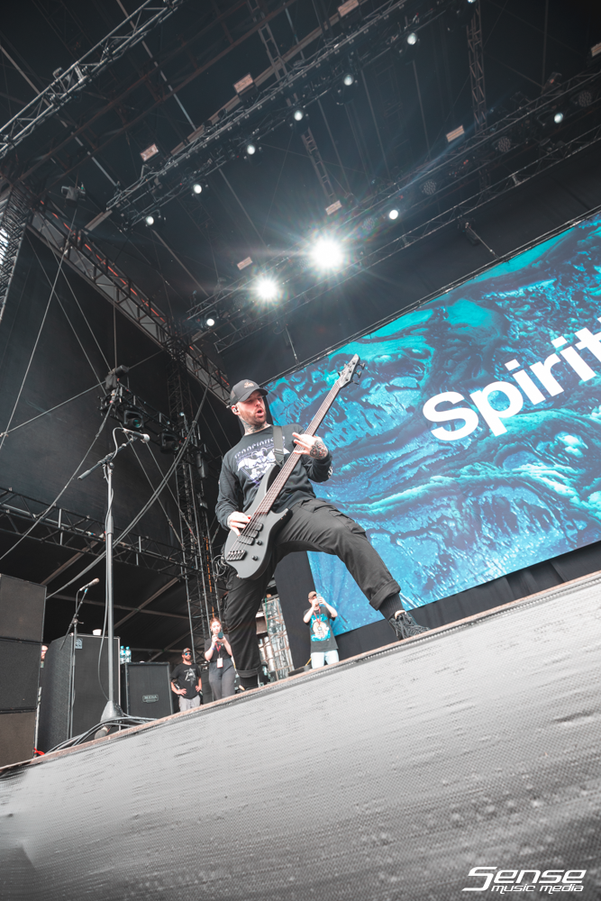 Spiritbox - KNOTFEST-5.png