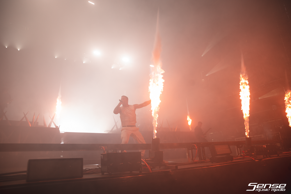 Parkway Drive - KNOTFEST-16.png