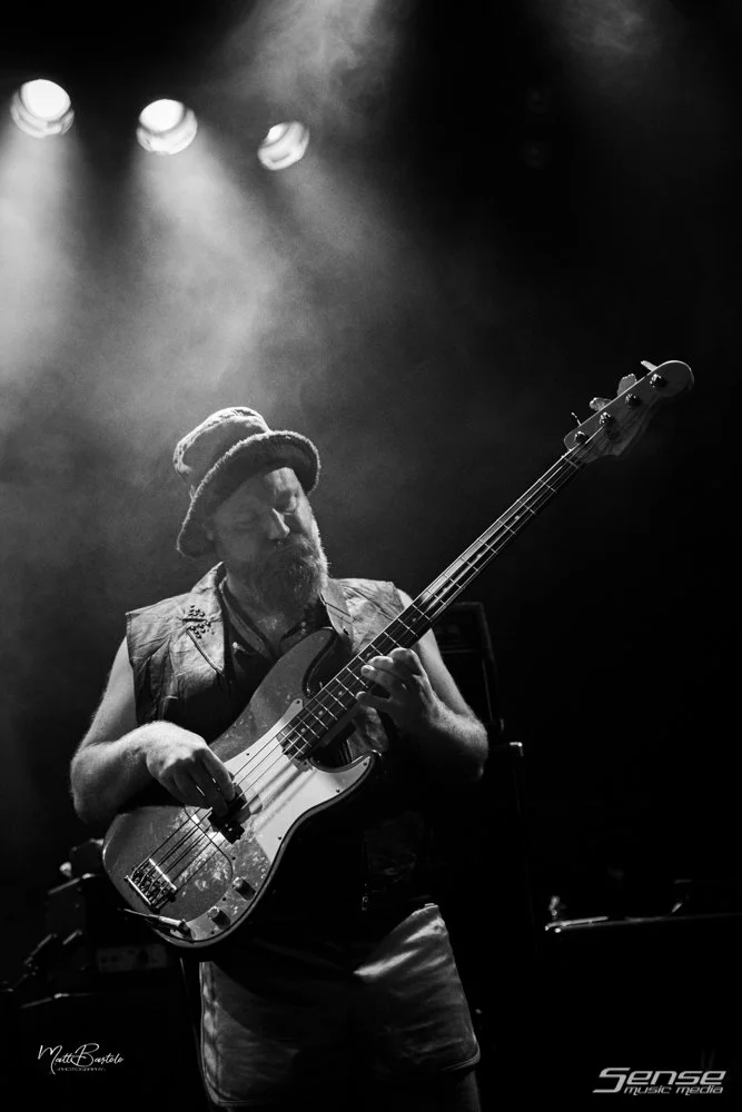 Closure In Moscow © Matt Bartolo-4.jpg