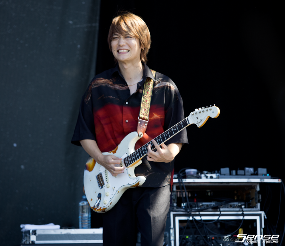 ONE OK ROCK - Good Things.png