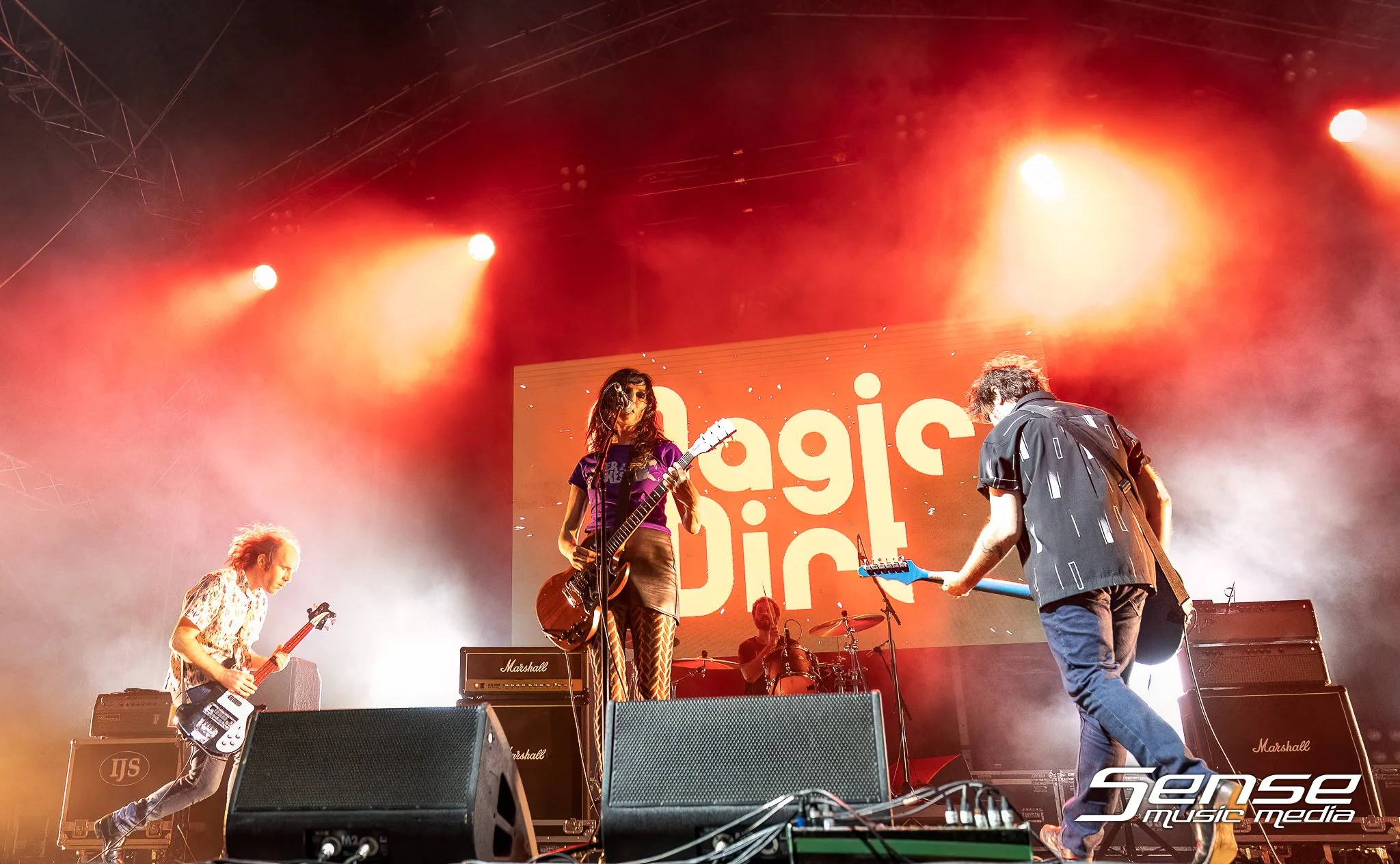 MAGIC DIRT SPRINGLOADED 23 1 (3 of 9).jpg