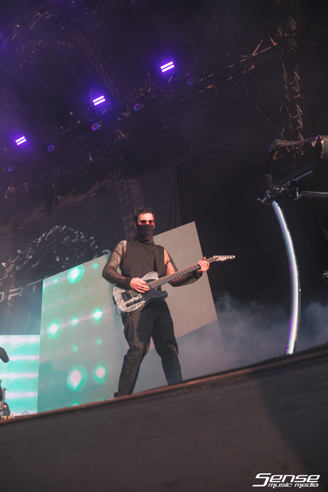 Northlane - KNOTFEST-31.png