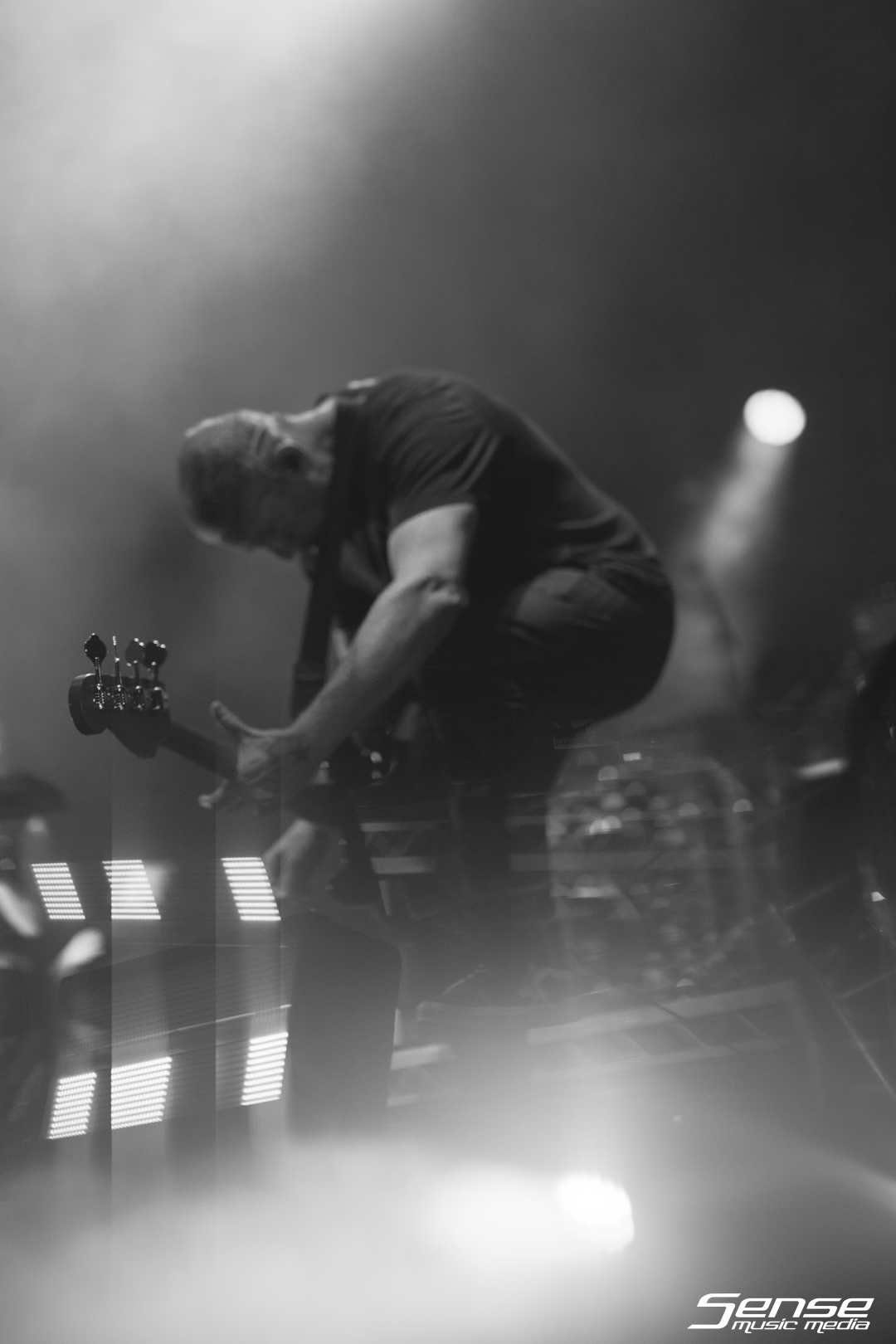 JANE'S ADDICTION - Eaton's Hill-14.png
