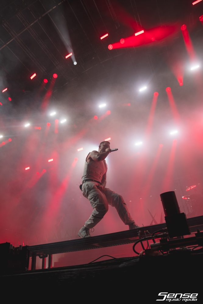 Parkway Drive - KNOTFEST-42.png