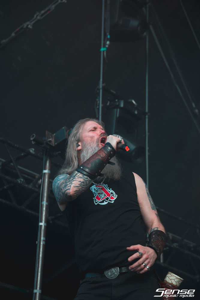 Amon Amarth - KNOTFEST-7.png