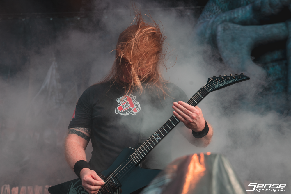 Amon Amarth - KNOTFEST-4.png