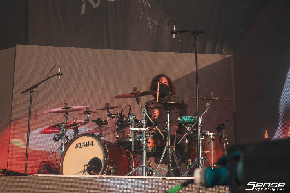 Northlane - KNOTFEST-41.png