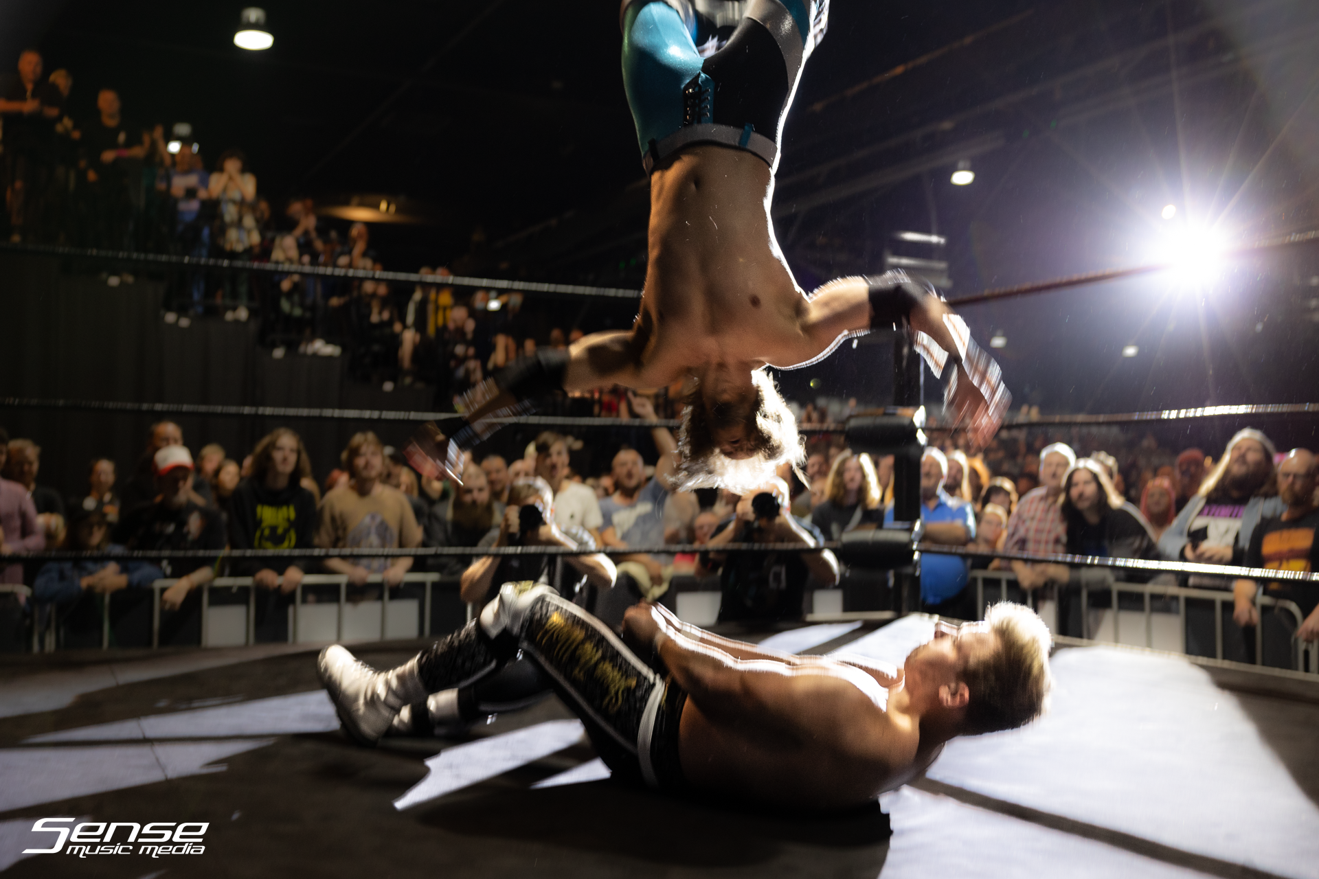 WRESTLING - Eaton's Hill-6.png