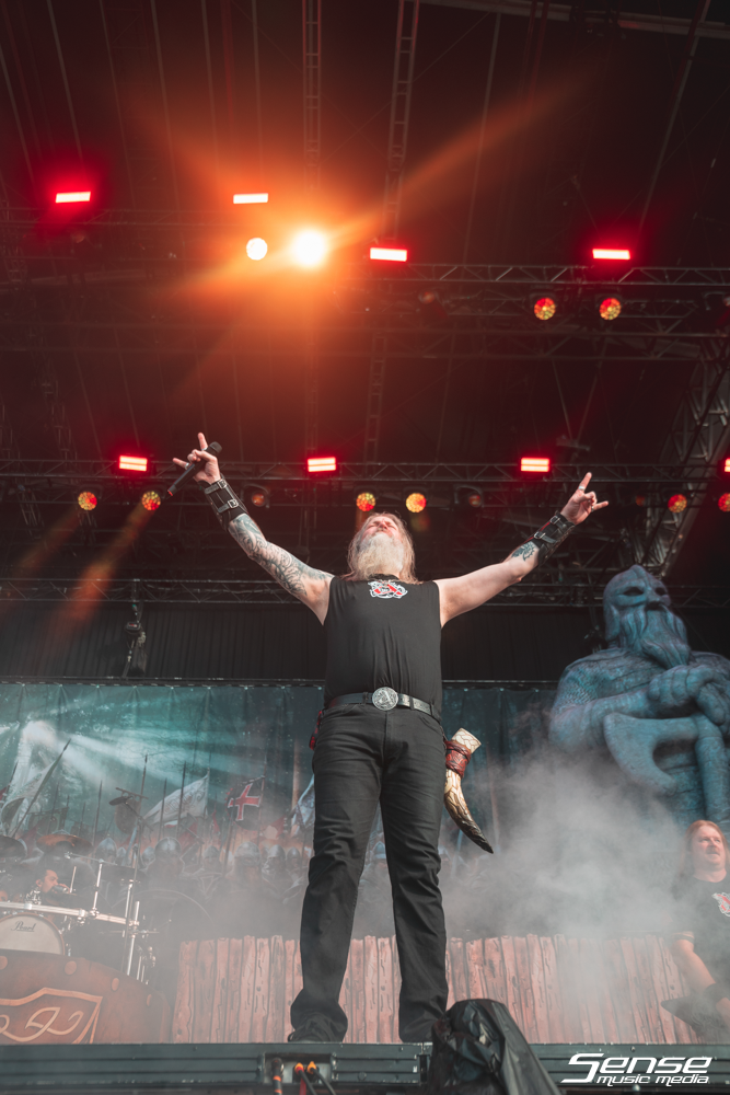 Amon Amarth - KNOTFEST-2.png