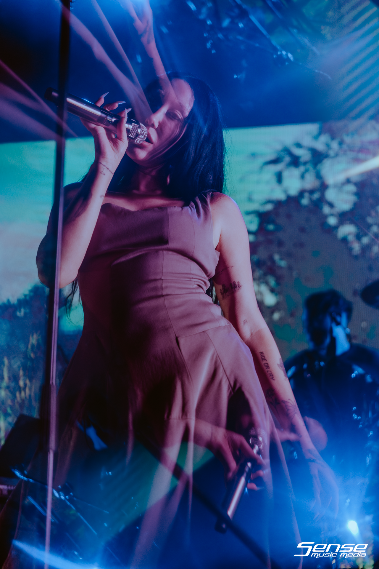 0E4A9133-Enhanced-NR.png