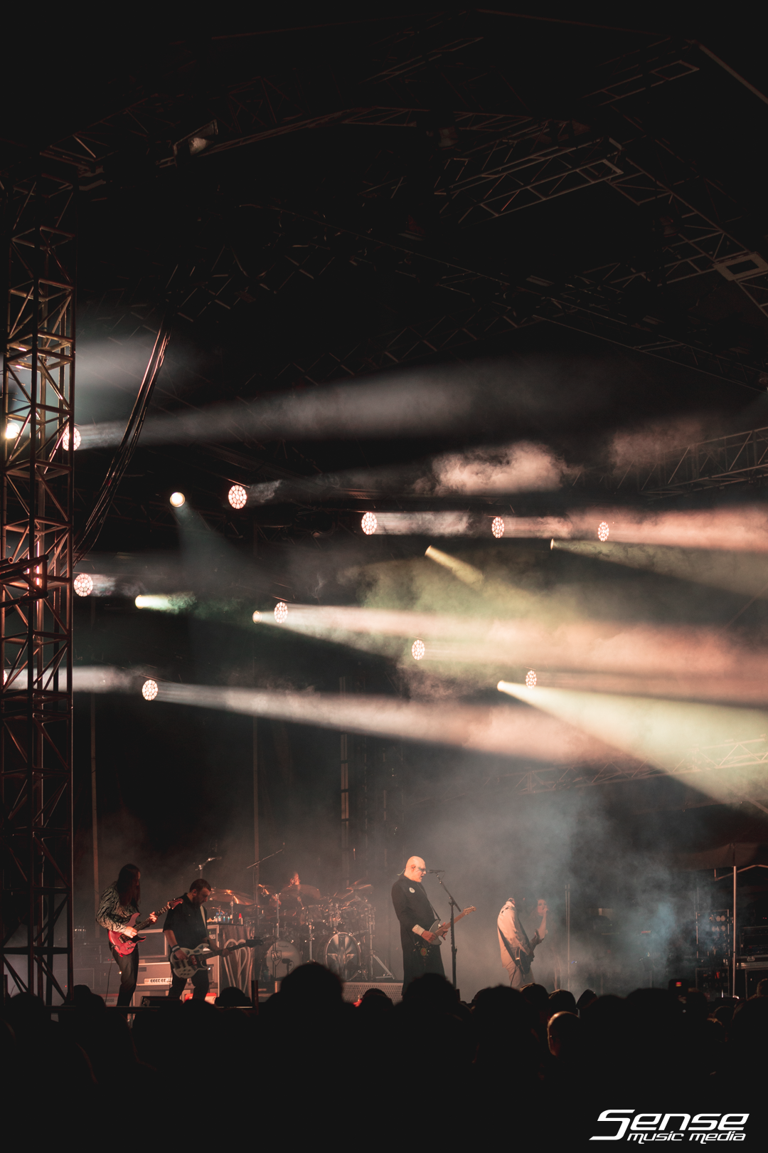 THE SMASHING PUMPKINS - Eaton's Hill-8.png