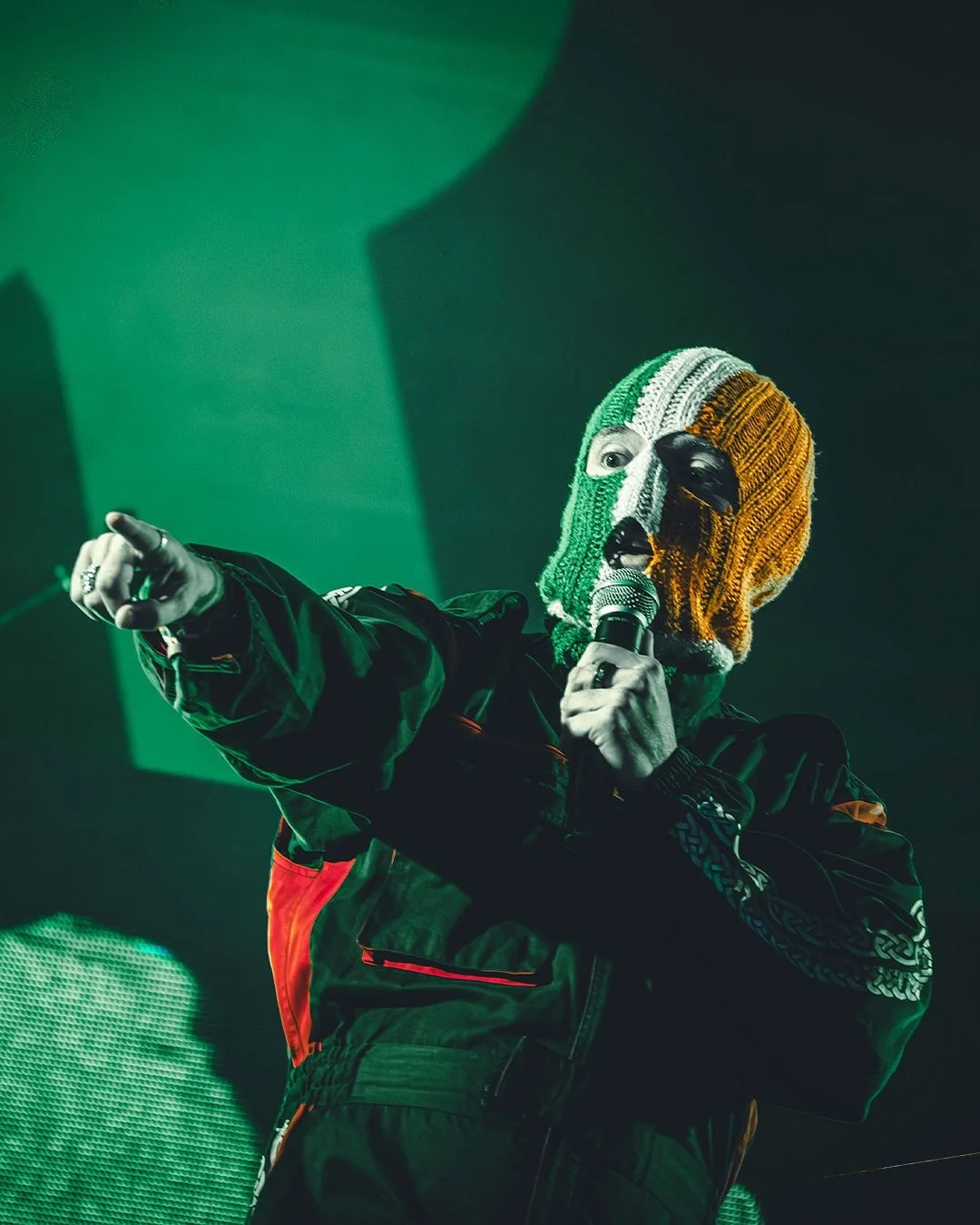 KNEECAP 🇮🇪 
2000 TREES

Over two months since 2000 Trees and a legendary performance from Kneecap. With Mo Chara returning to court today for a hearing, felt like it was the perfect time to recap back to Thursday night at Trees