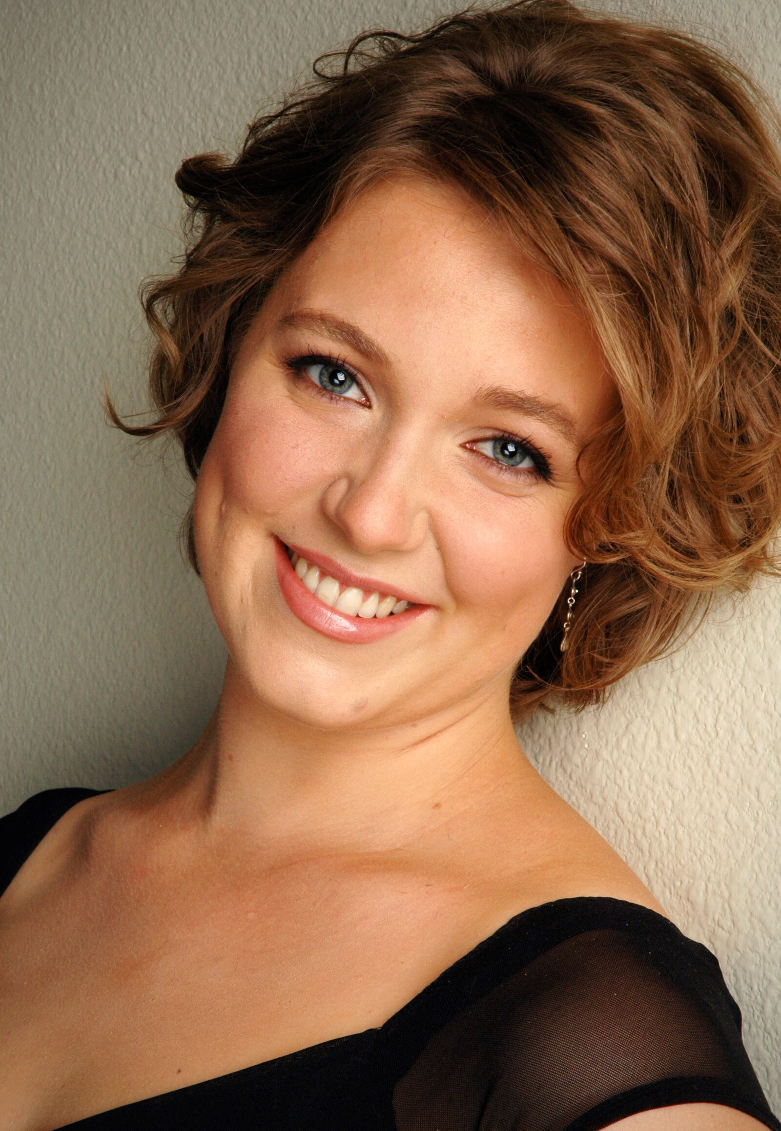 Jazimina.MacNeil-Updated-Headshot-Photo-by-Rick-Stockwell-Web-Thumbnail.jpg