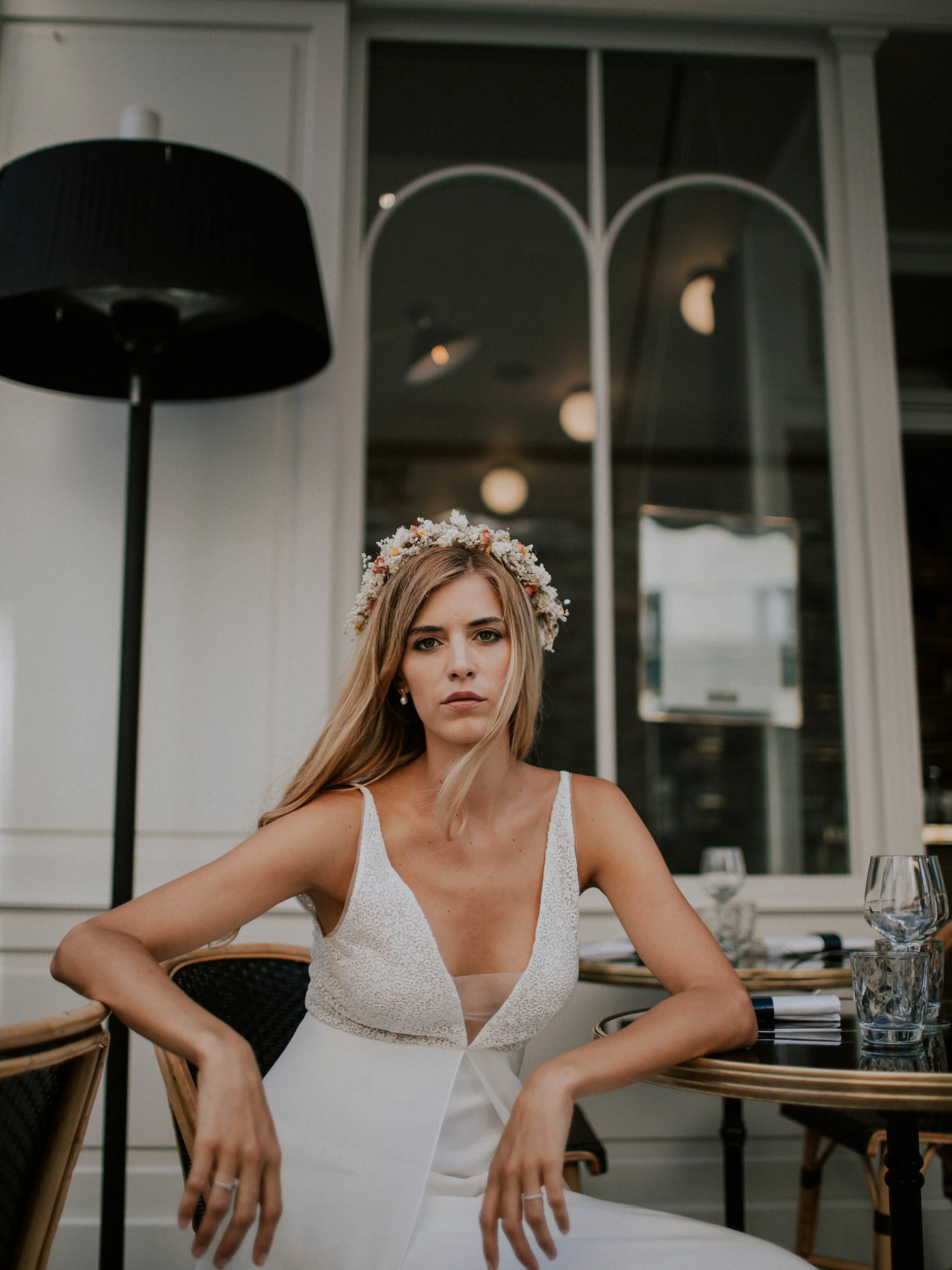 couronne-de-fleurs-sechees-shooting-mariage-angeline-fleuriste-autrement-4.jpg