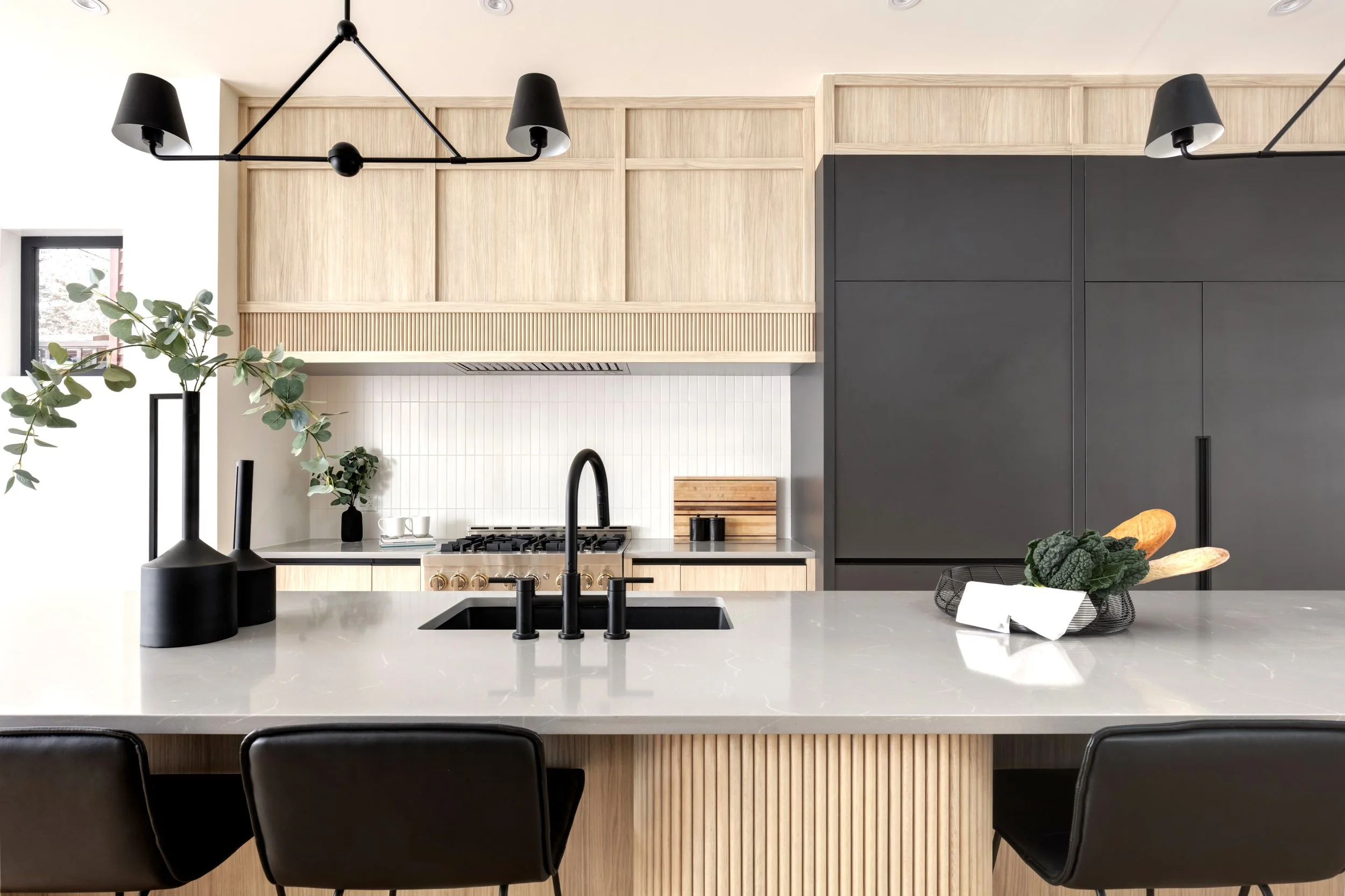 004-20251203- Calgary Photos.jpg