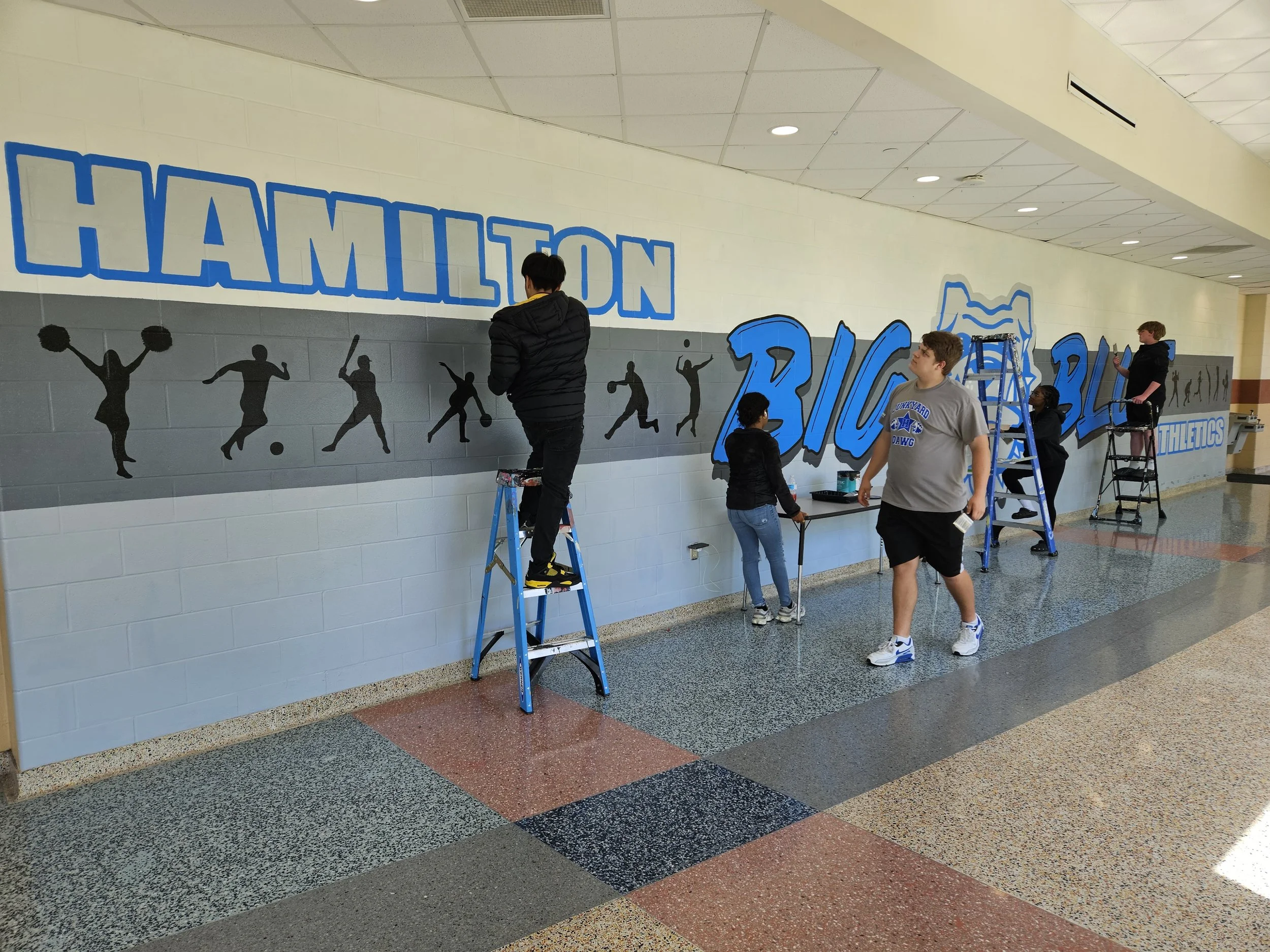 Big-Blue-Athletics-Mural-01-2024-Paul-Loehle