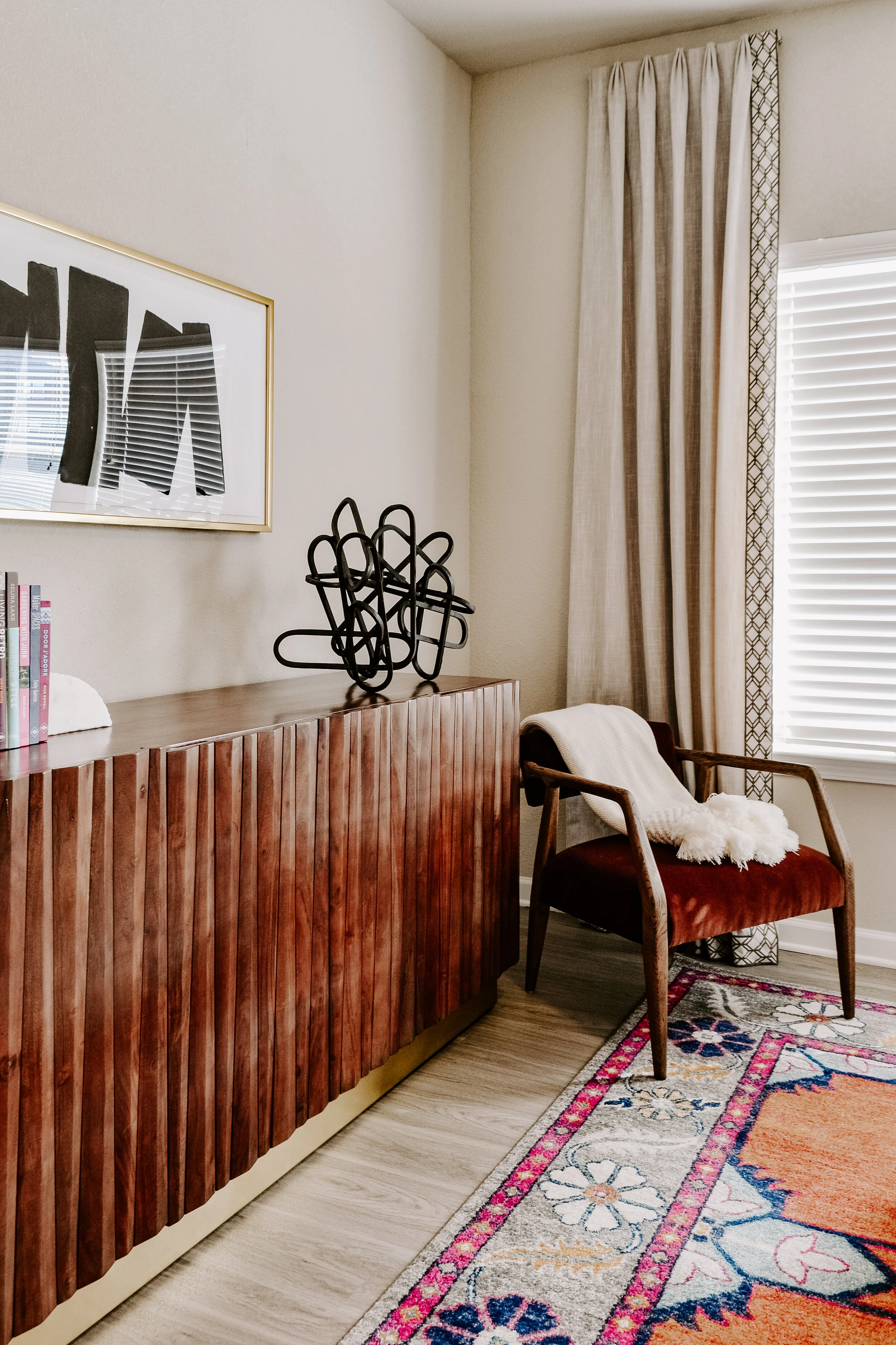 Wells Junction - Wells Branch, TX- Livingroom- Seating- Gathering.jpg