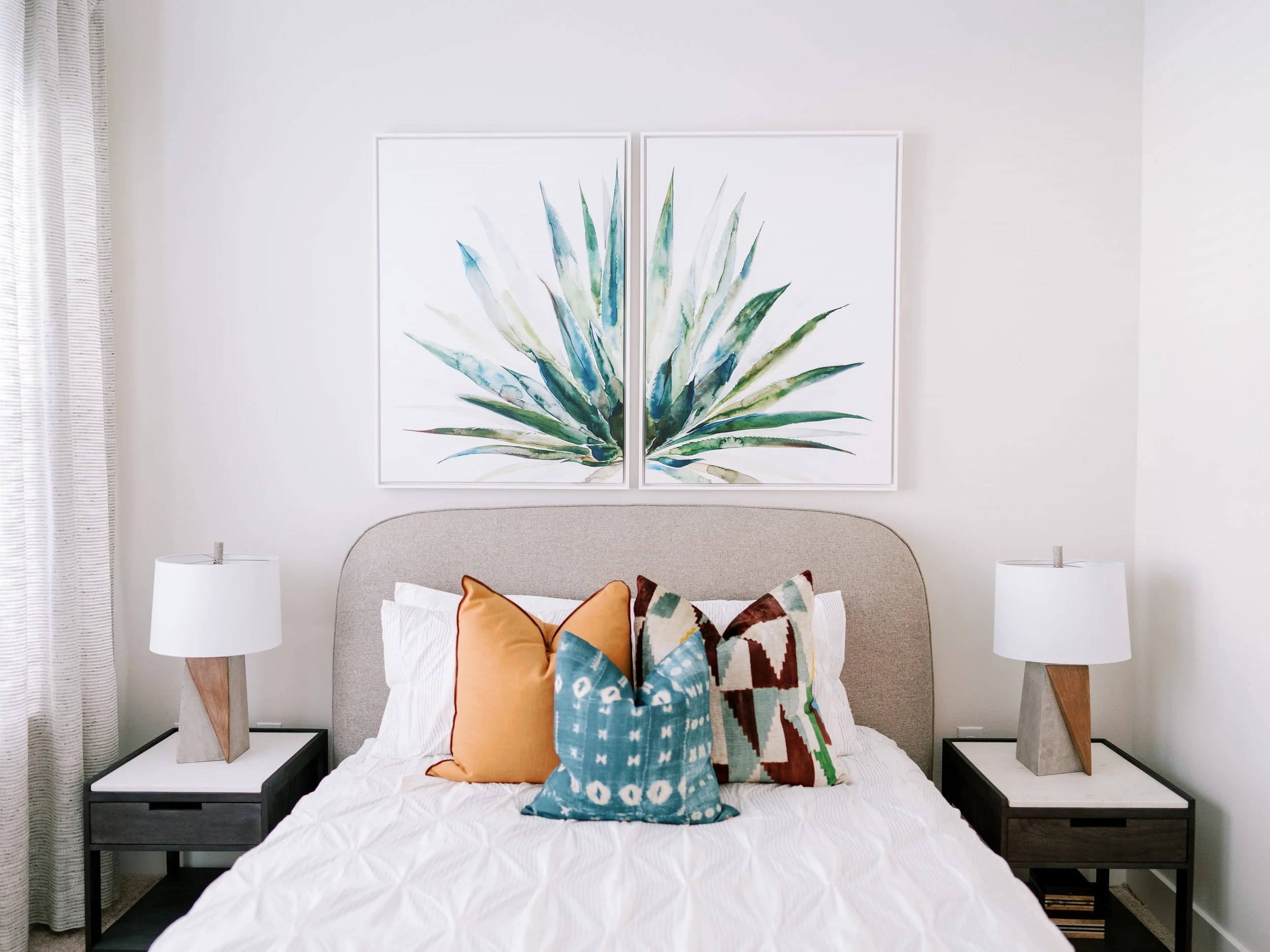 Arlington Commons - Arlington, TX - Bedroom - Light - Calm.jpg