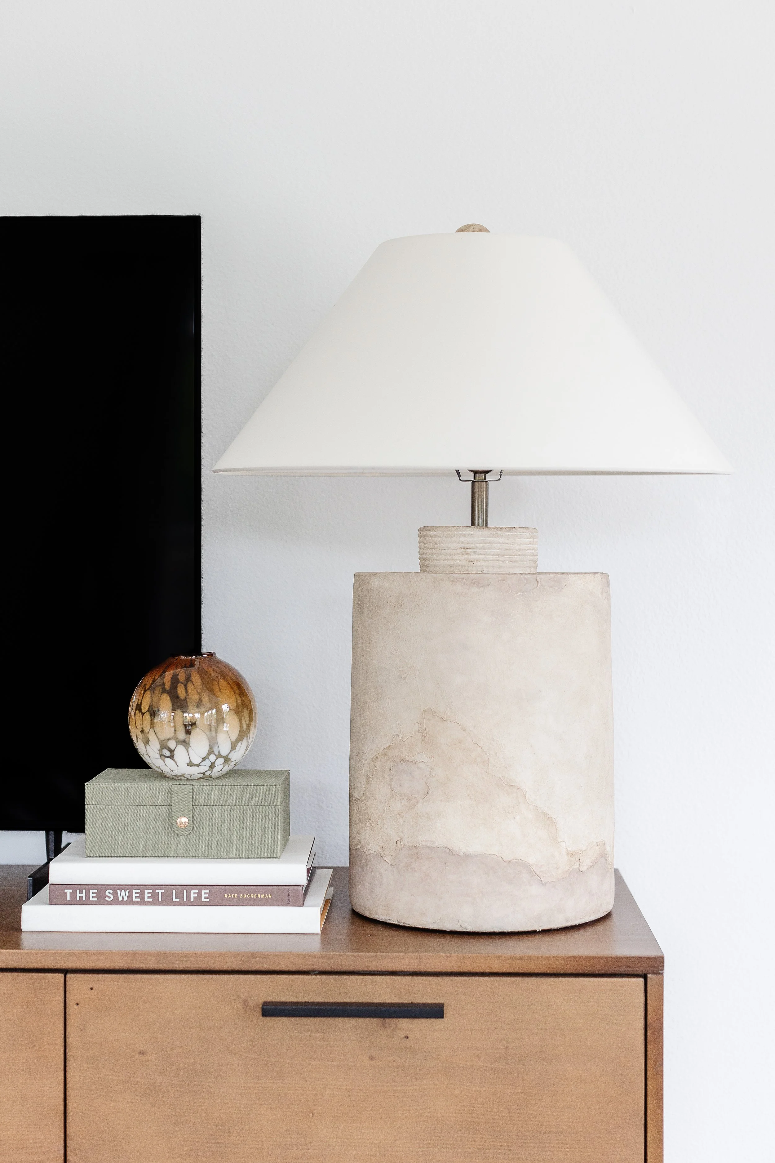 Chadwick -  Northlake - Bedroom - Details.jpg