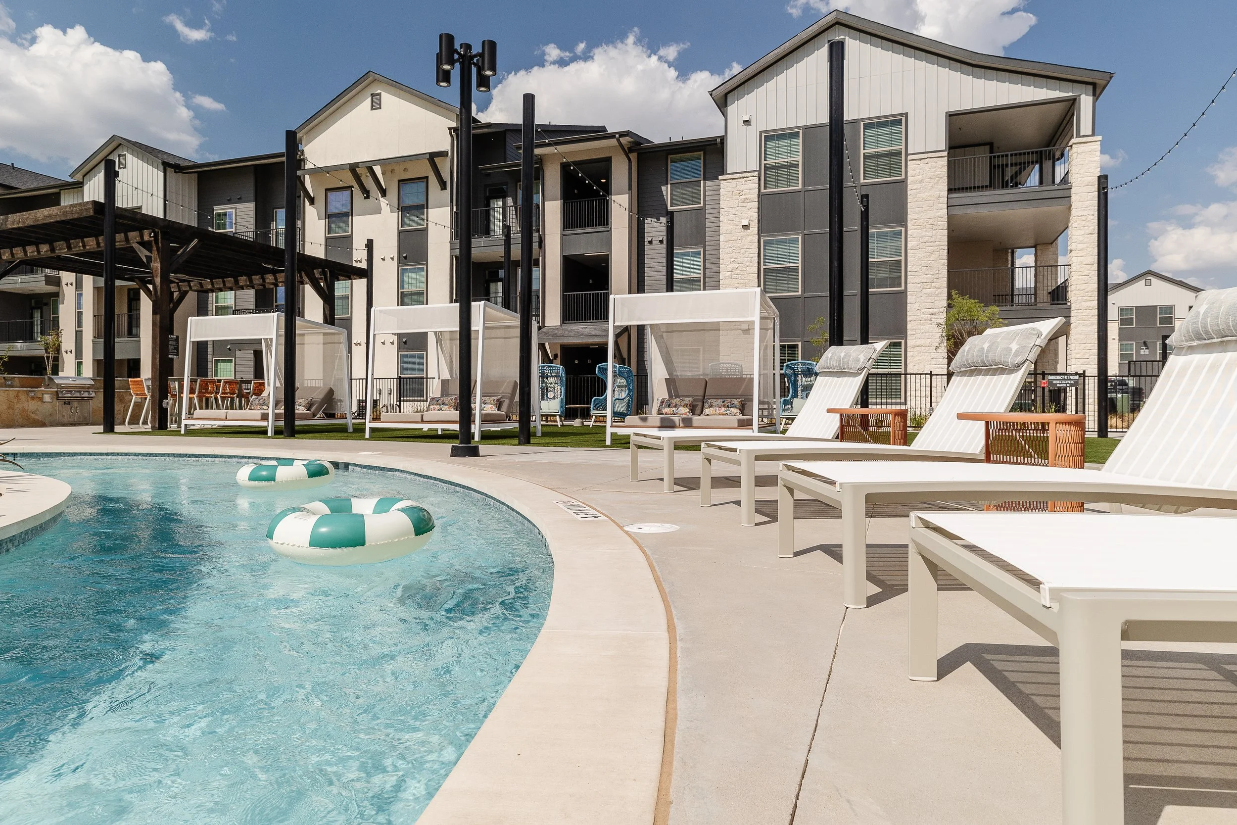 Manor Apartments Day 1-152.jpg