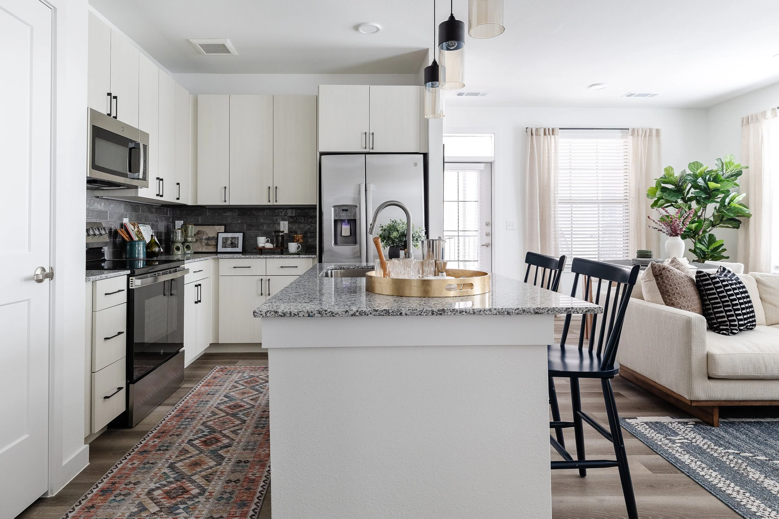Workshop- Manor Apartments- Manor, Tx- Kitchen- Luxury Finishes- Open.jpg