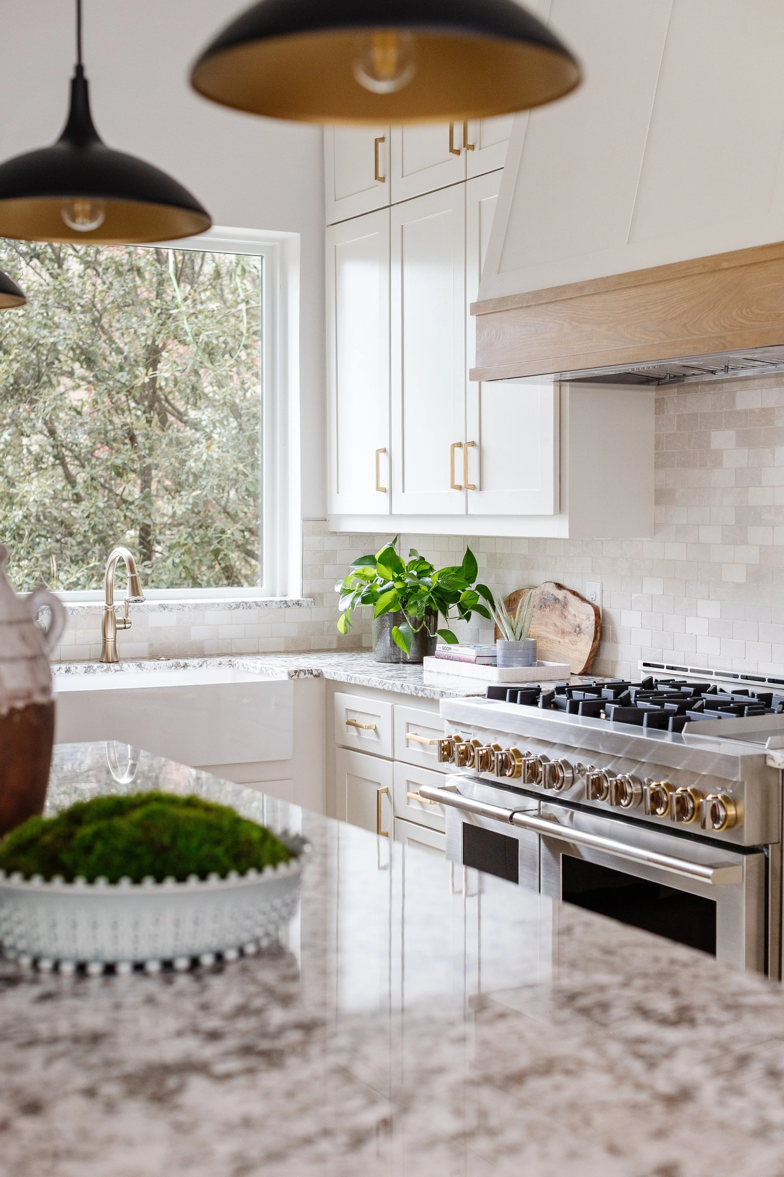 Grapevine Brownstone + Grapevine, TX + Kitchen + Spacious Layout.jpg