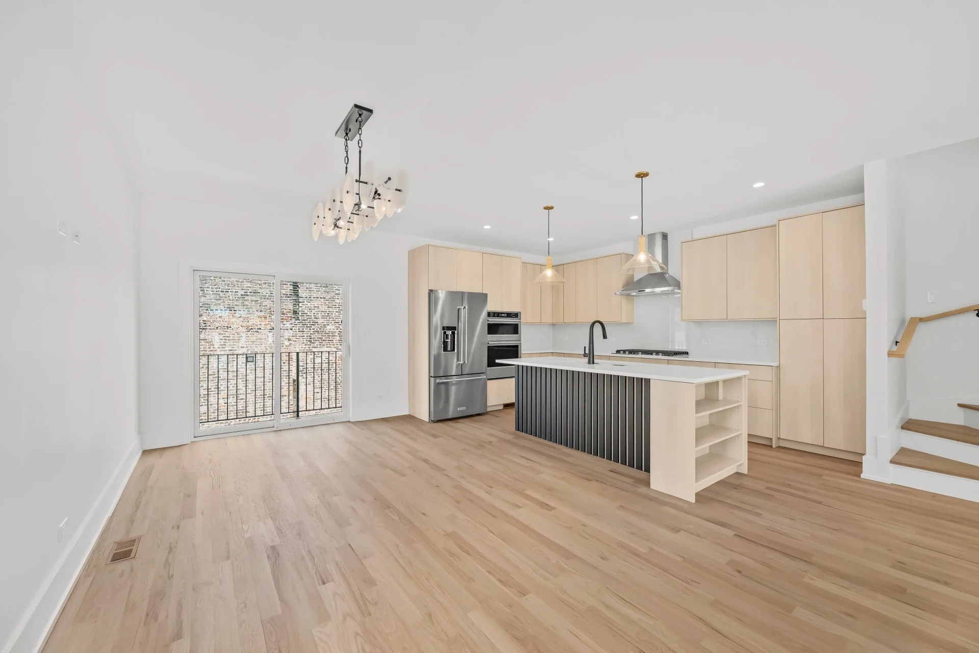 001_hdr_511256_1kitchena3.jpg