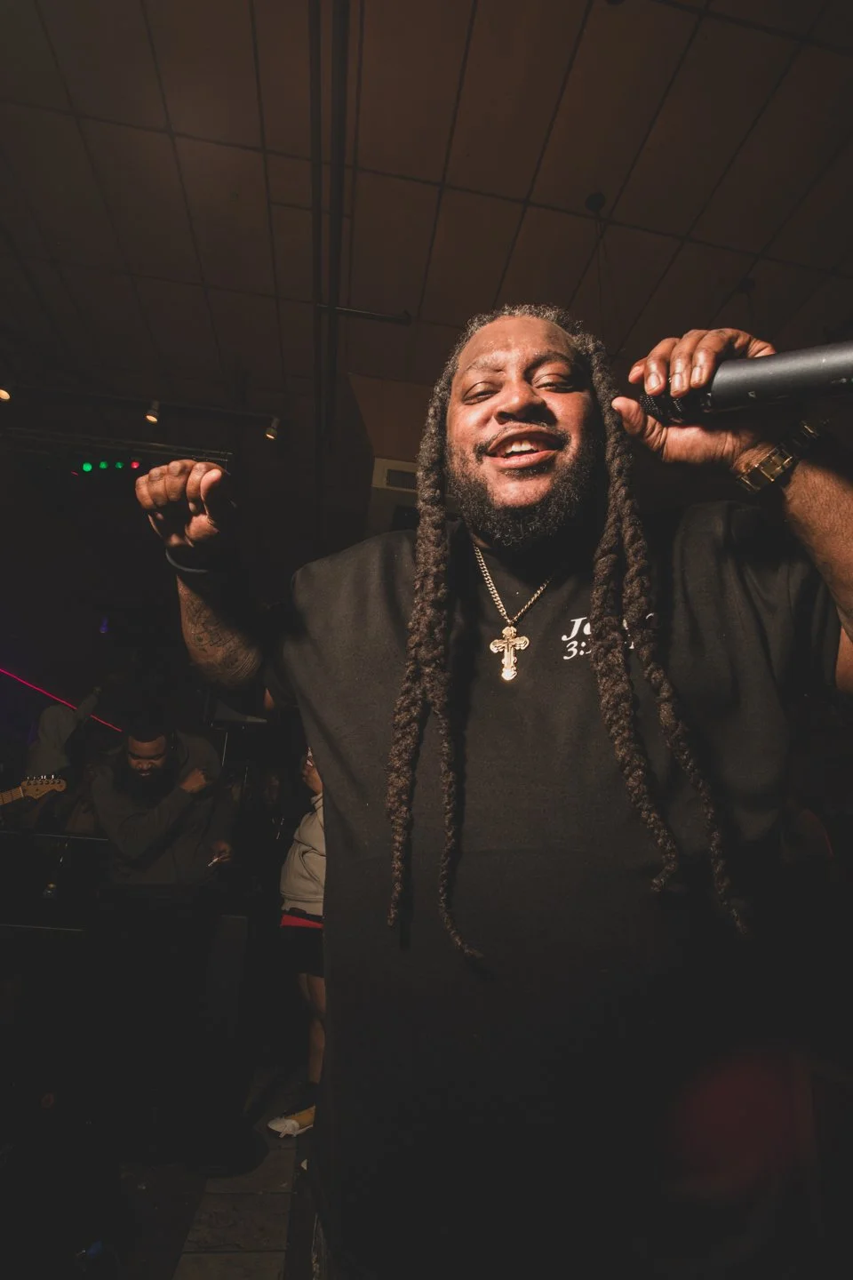 4.8.26 Babylon-5217.jpg