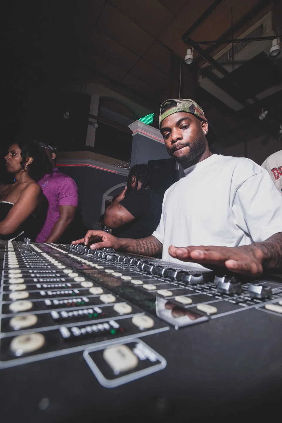 4.15.26 Babylon-5472.jpg