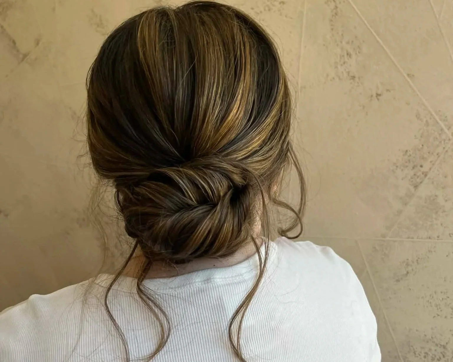 Low textured bun