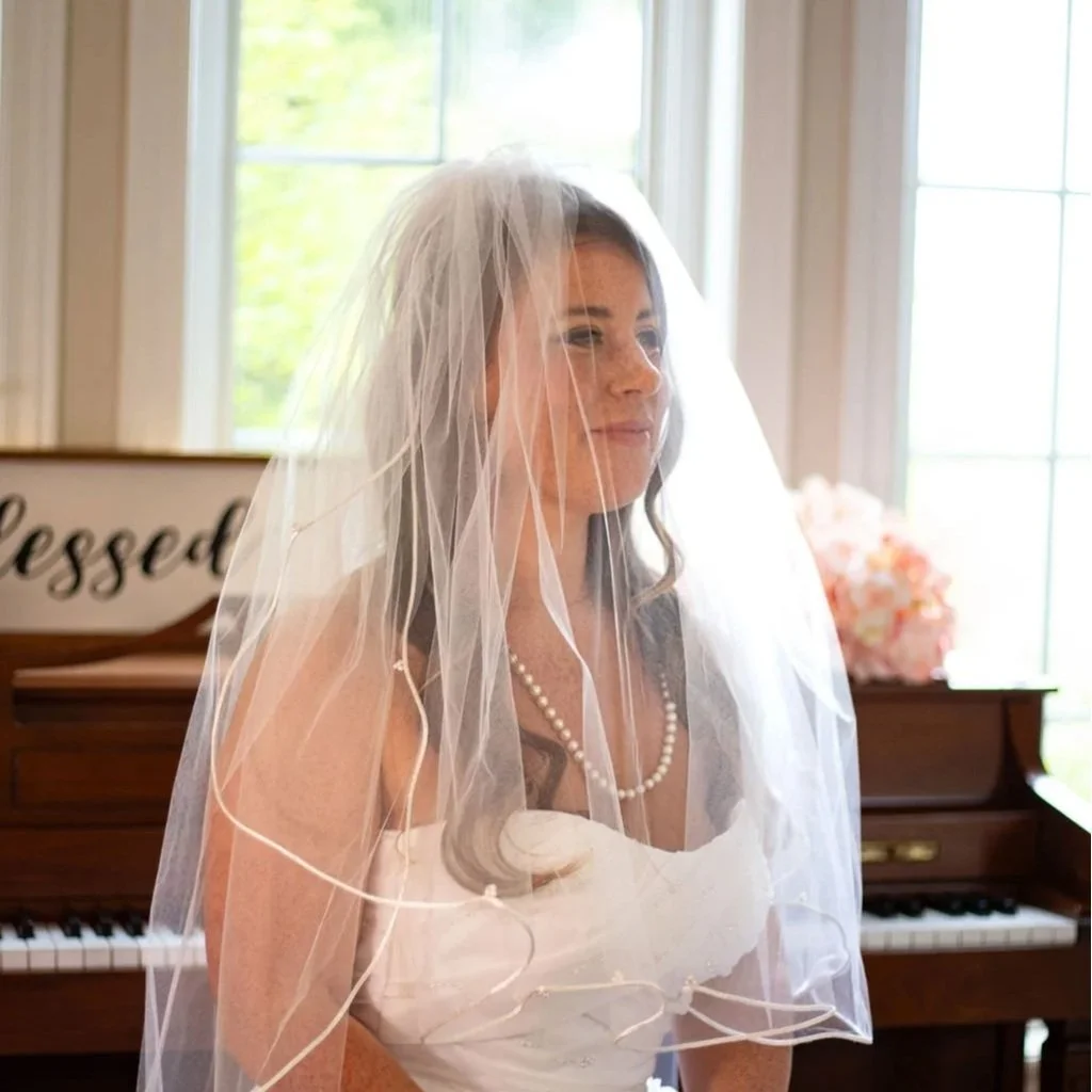 Bridal hair and make-up