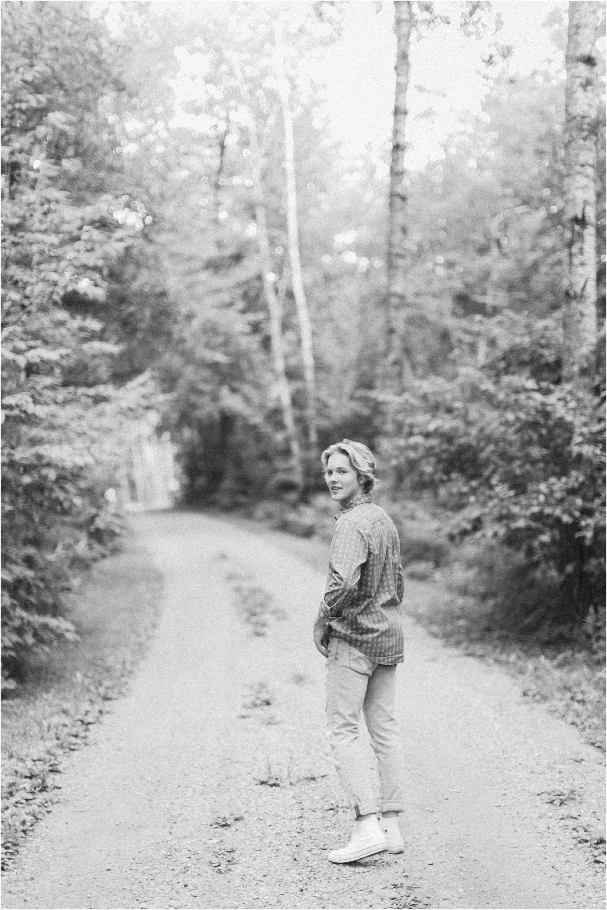Pequot Lakes High School Senior Aimee Jobe Braienrd Photography Portraits_0271.jpg