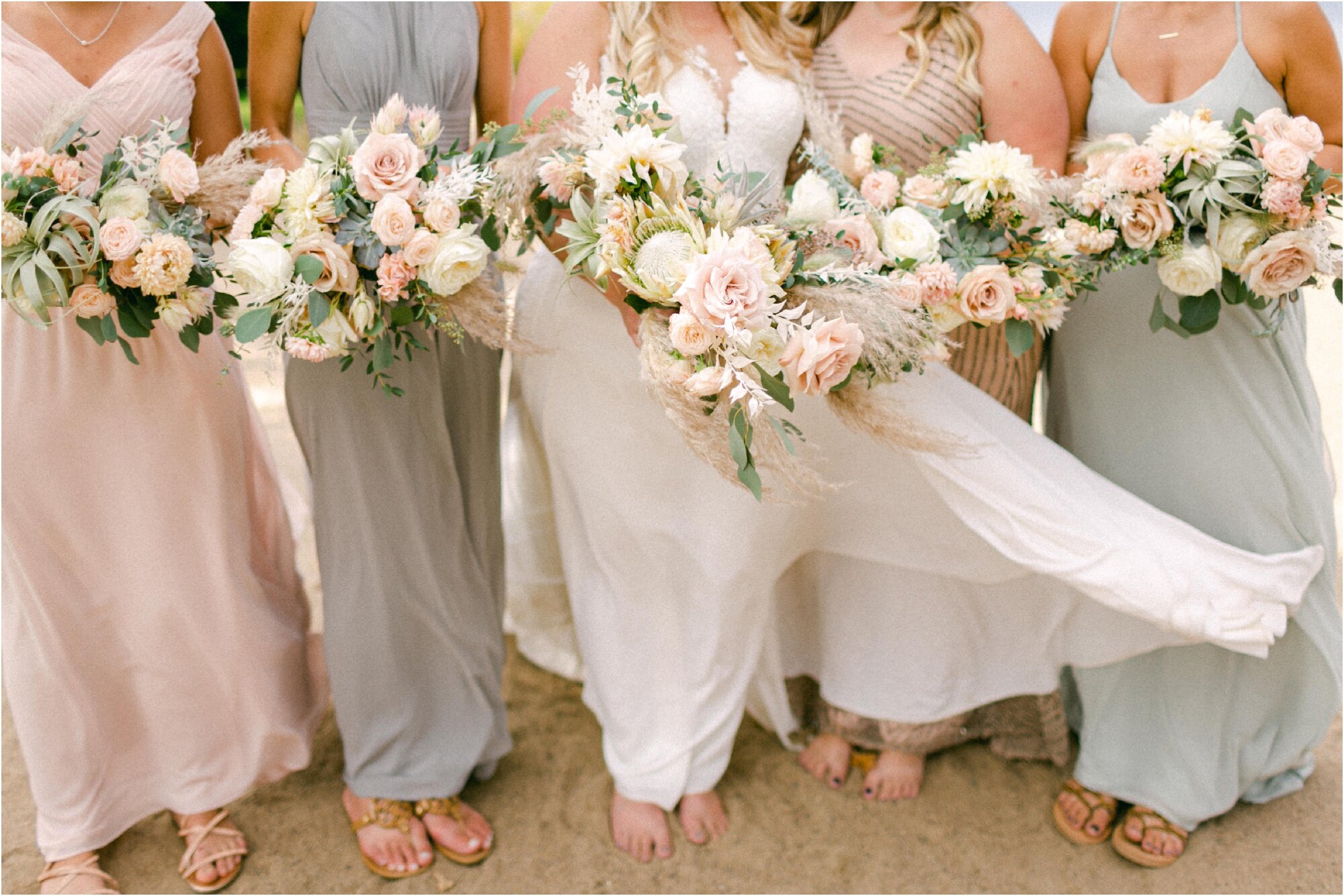 Madden's on Gull Lake Pavilion Wedding Photography Florist Brainerd Photographer_0576.jpg