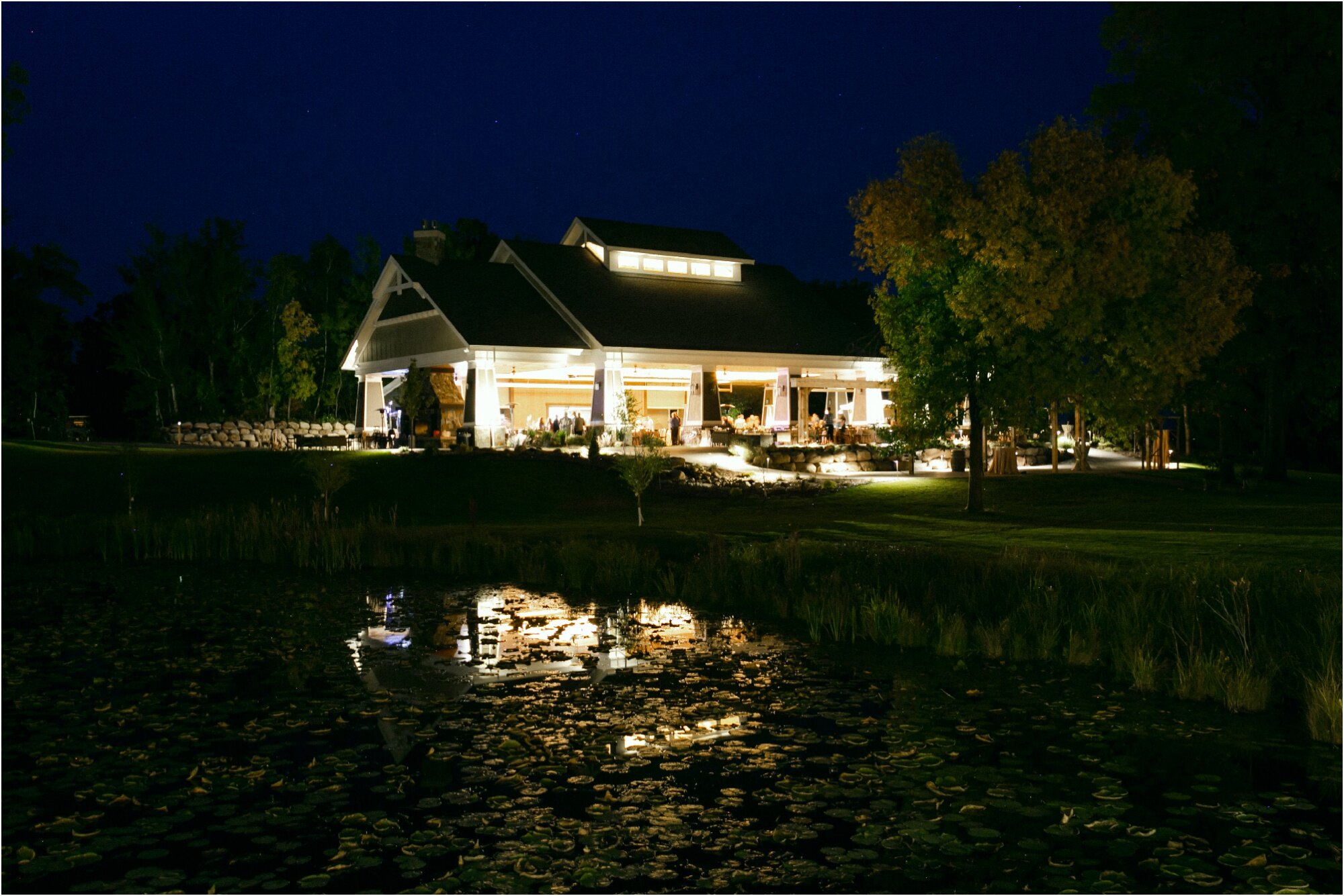 Madden's on Gull Lake Pavilion Wedding Photography Florist Brainerd Photographer_0633.jpg