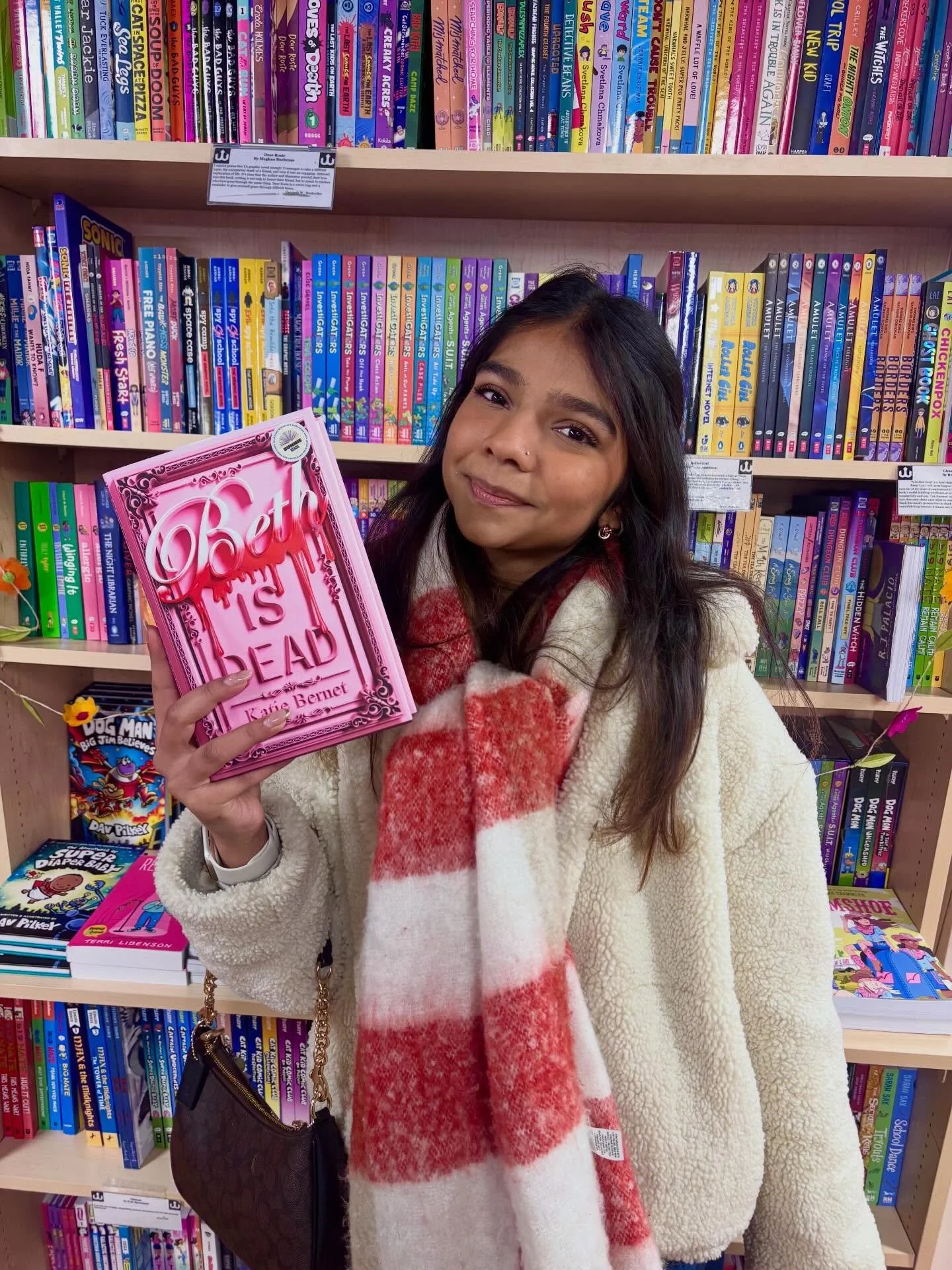 Spotted by &Ecirc;tre x @sunnie member @v1ka_jain&hellip; 💕

&ldquo;Thought I would share something cool!! I was in Boston with my debate team and walked into a bookstore and stumbled upon Beth is Dead with the Sunnie Reads sticker. Super cool!&rdqu