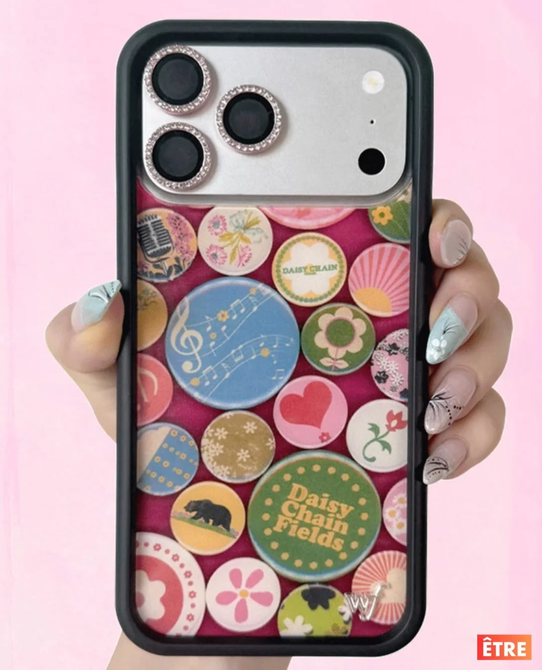 &Ecirc;TRE X DAISY CHAIN FIELDS GIVEAWAY! 🌼

Miss Daisy Chain Fields and want 2 keep the feel going? We do too! We&rsquo;re giving away 2 LIMITED EDITION WILDFLOWER PHONE CASES from the original @daisychainfields merch collection - each case is hand