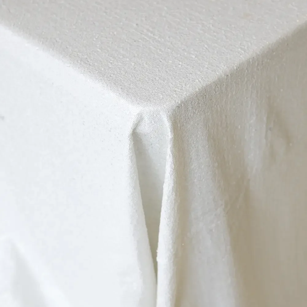 Matte White
132"  |  90"x156"