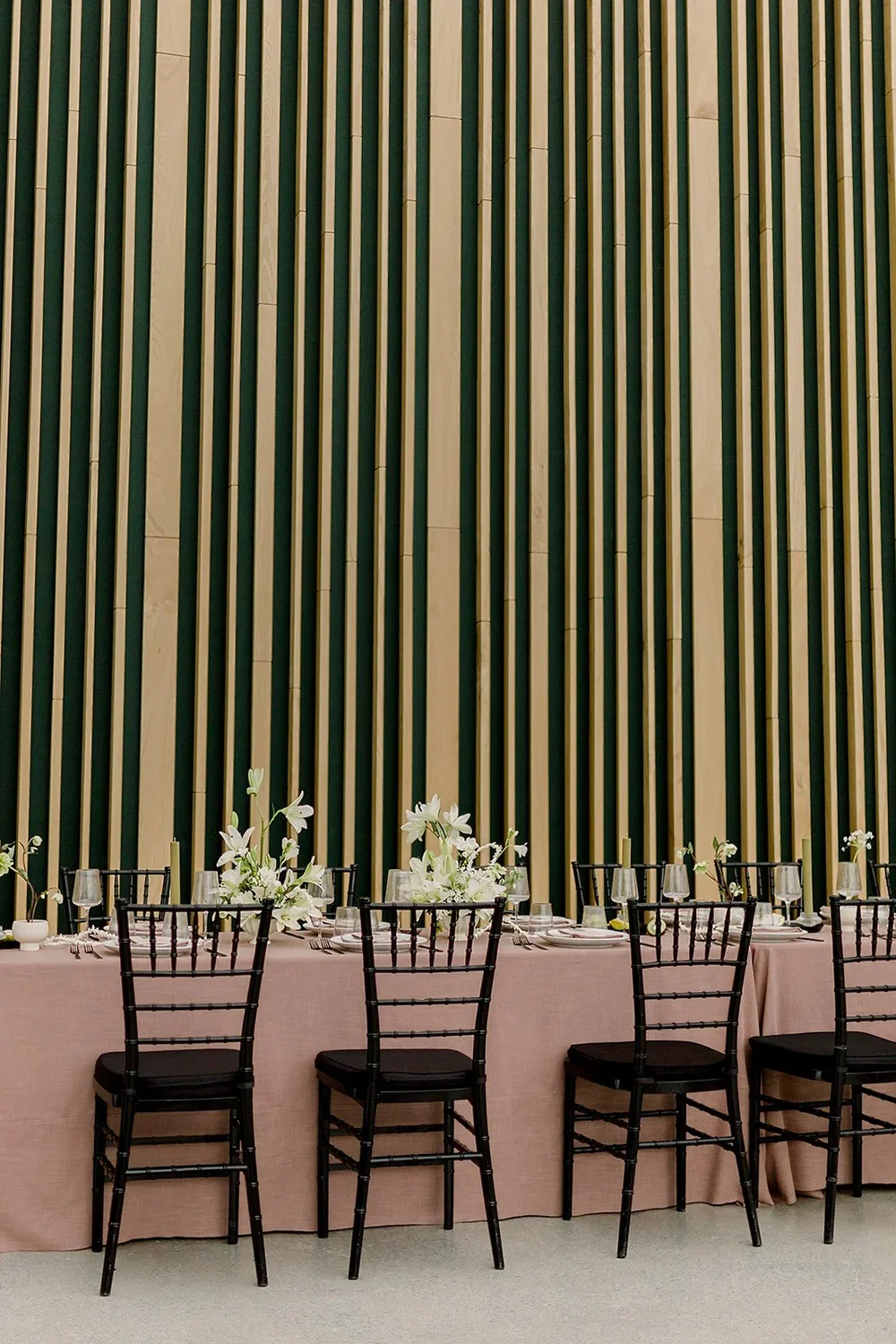 Winnipeg Linen Decor Rentals71.webp