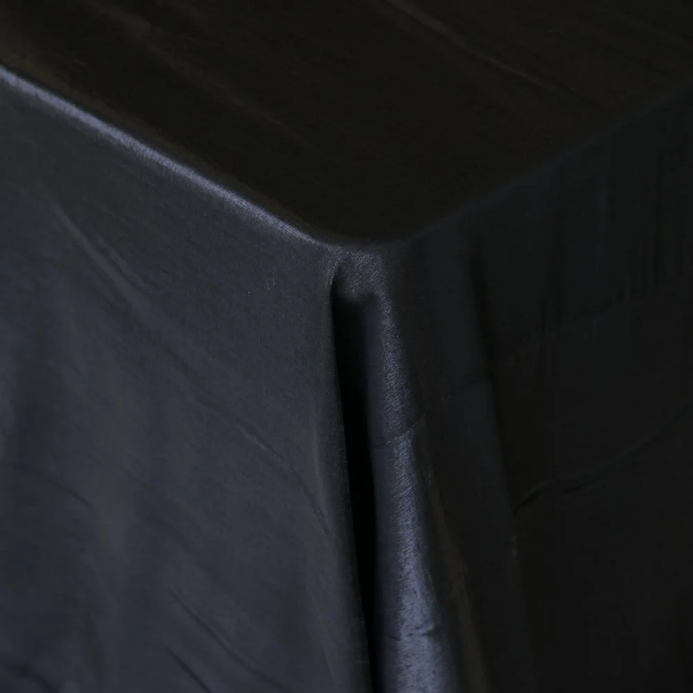 Black Shimmer
120"  |  90"x156"