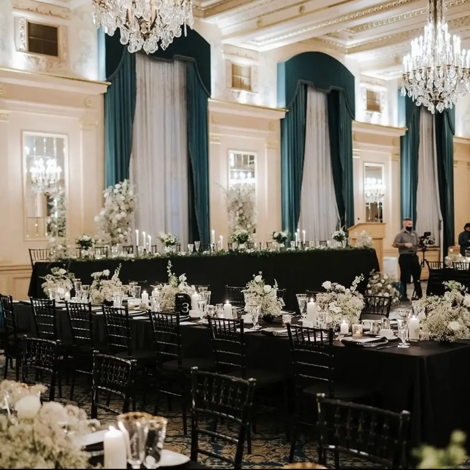 Winnipeg Wedding Decor48.webp