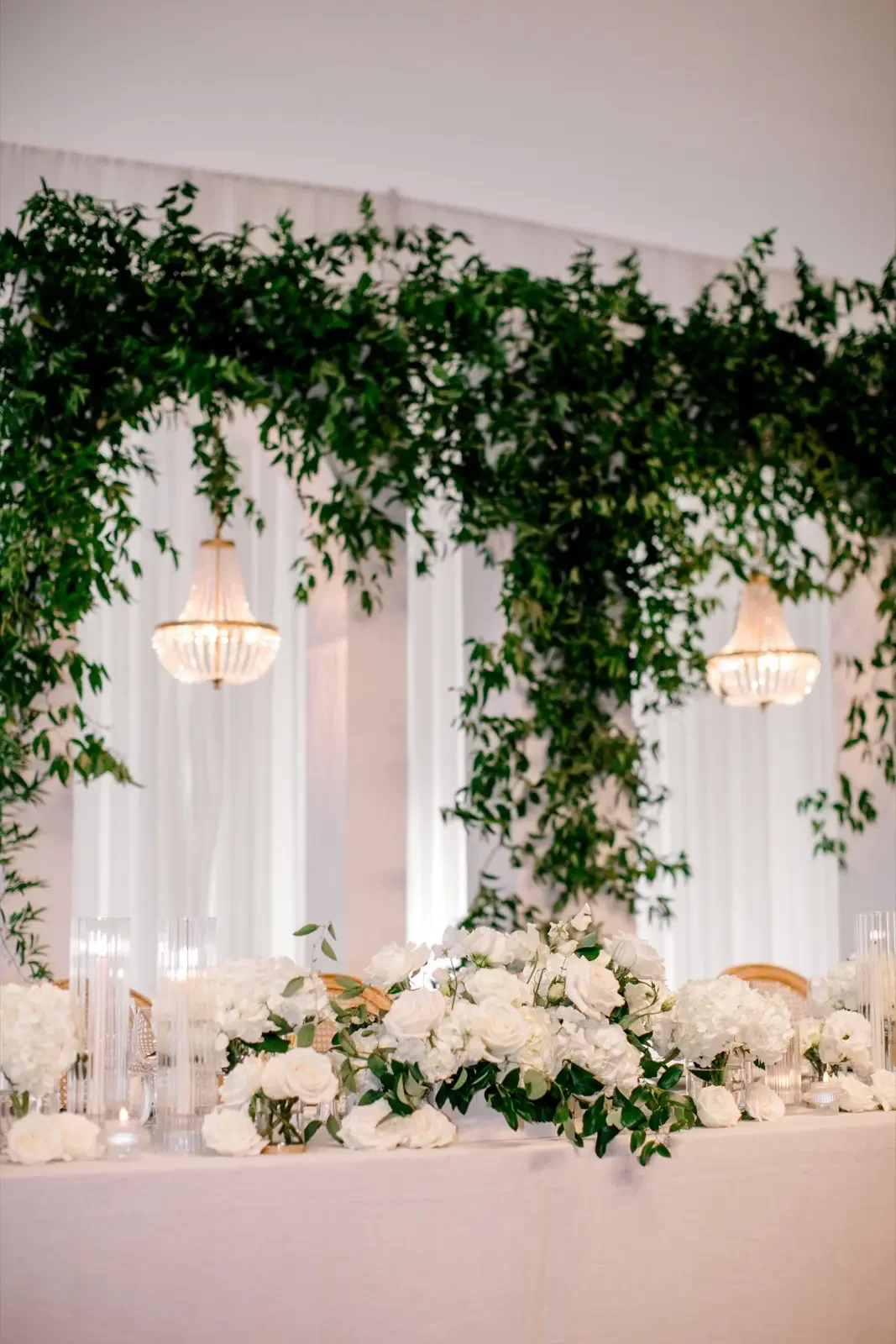 Linen Decor Rental Winnipeg20.webp