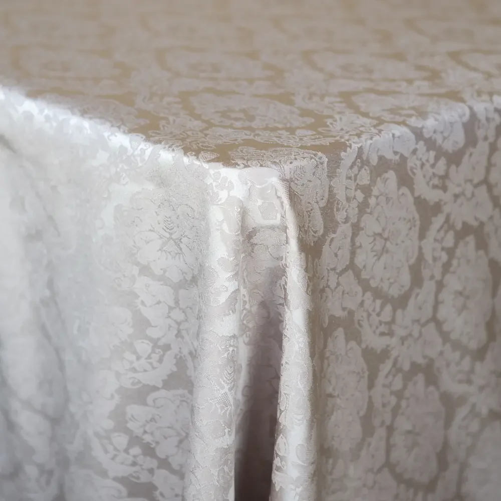 Taupe
120"  |  90"x156"
