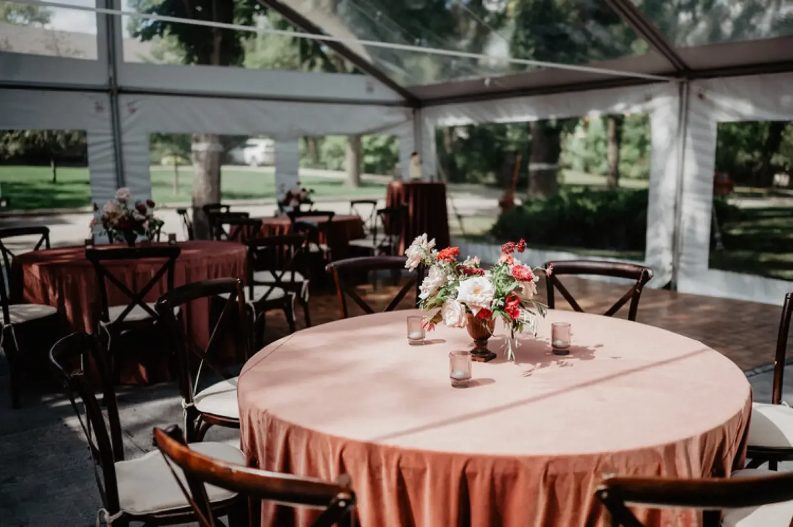 Winnipeg Wedding Decor173.webp
