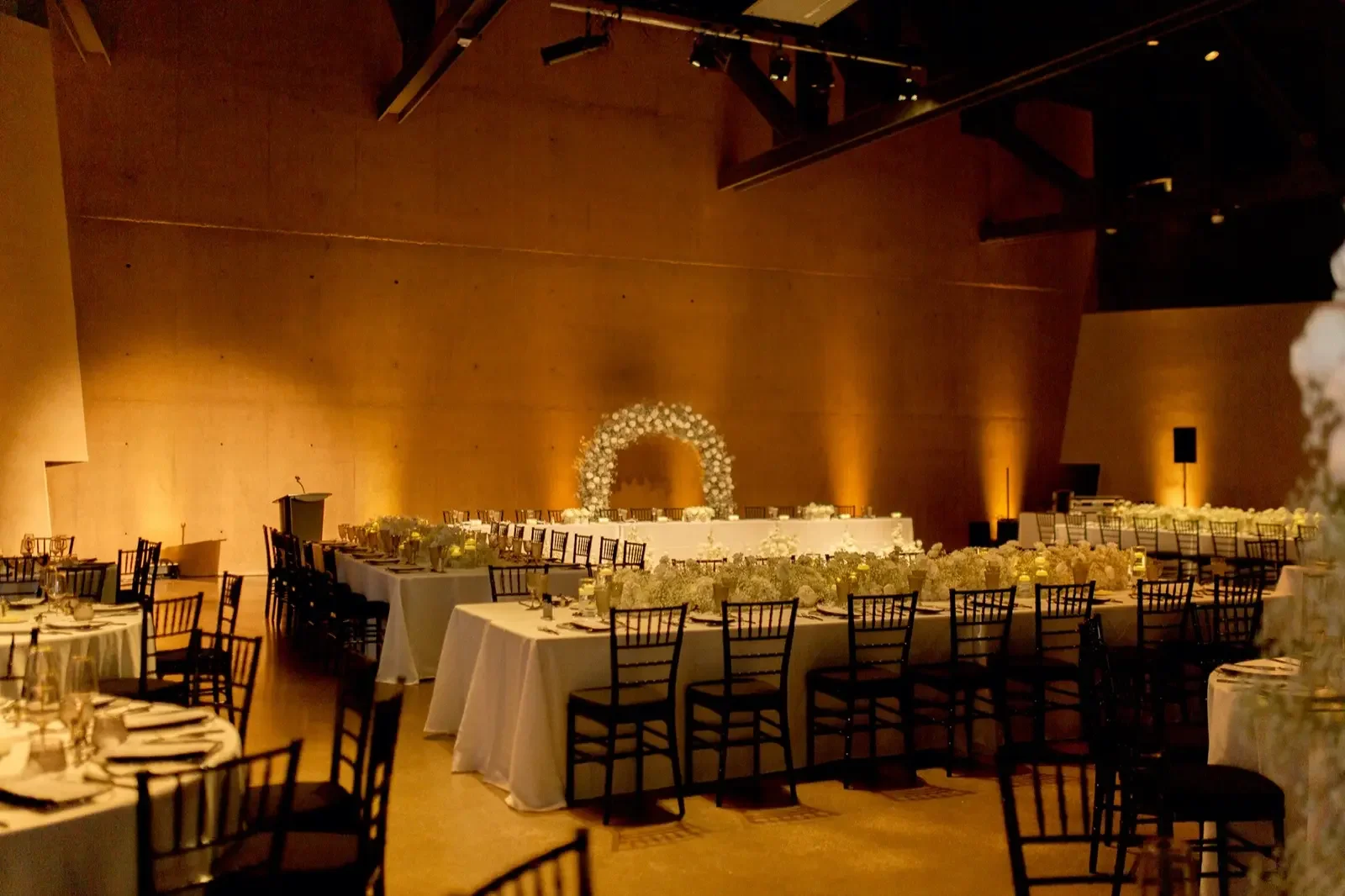 Winnipeg Wedding Decor23.webp