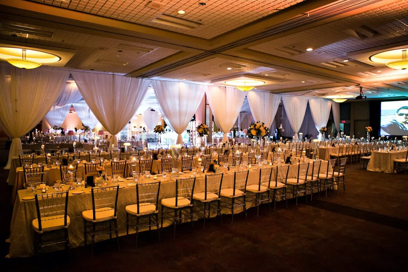 Linen Decor Rental Winnipeg15.webp