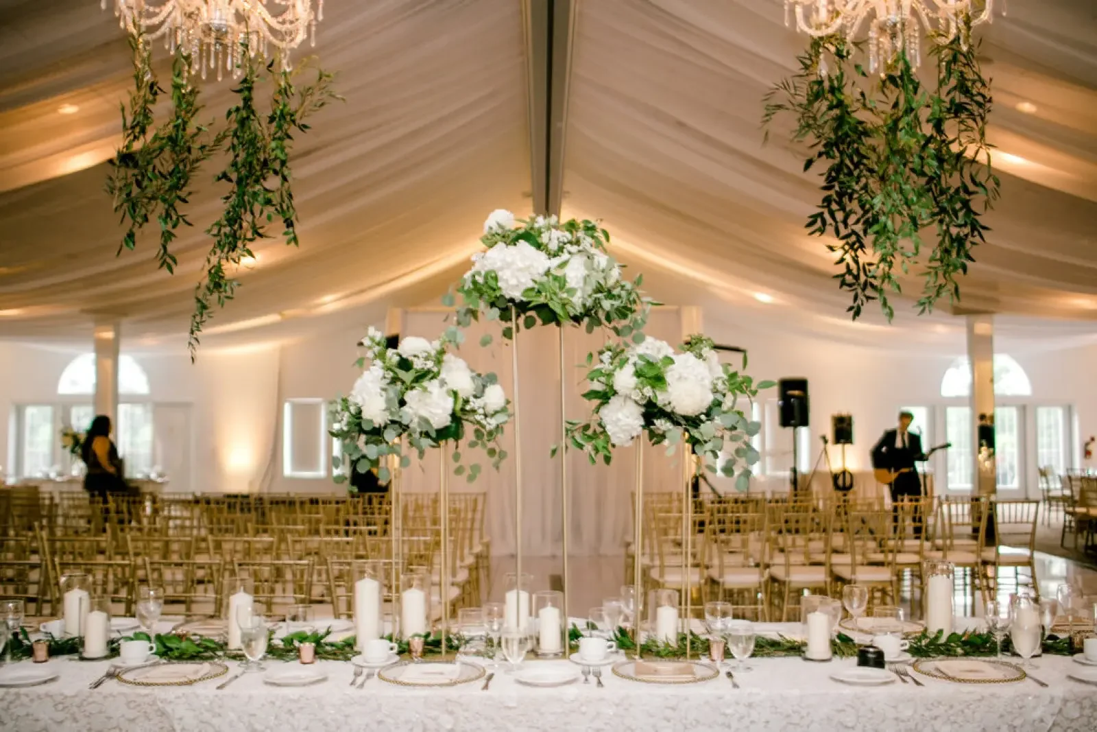 Winnipeg Wedding Decor77.webp